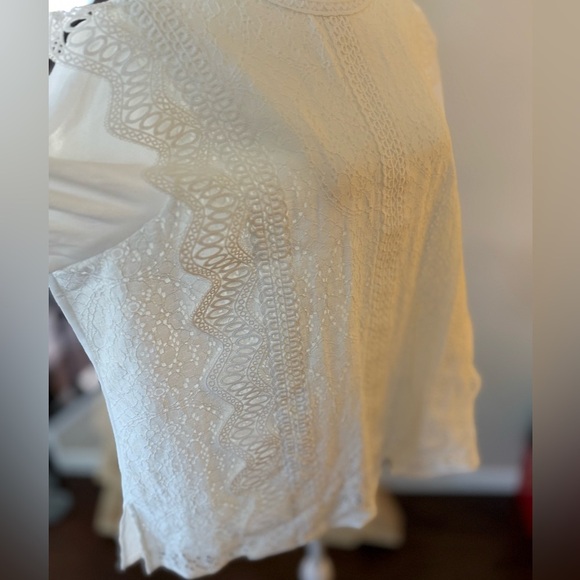 ANDREE BY UNIT White Lace Blouse, 1X - Picture 4 of 13